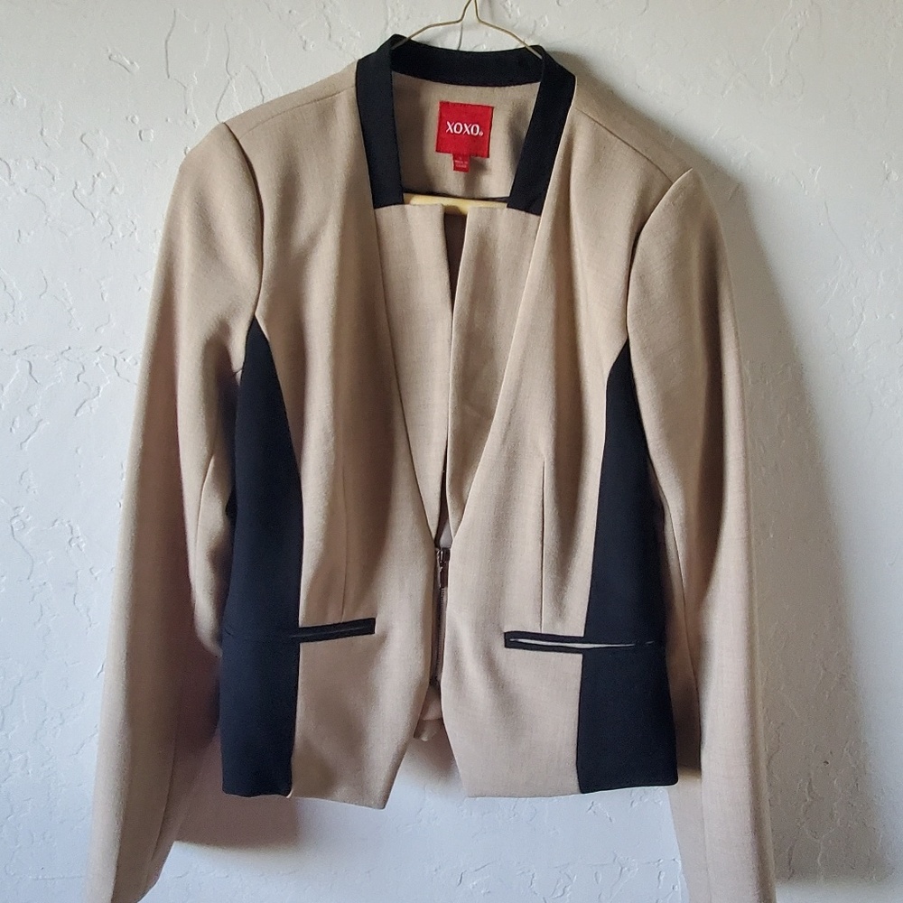 XOXO Tan and Black Blazer